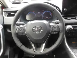 Toyota RAV 4 2.5 4x2 Hybrid Teamplayer* m. Technik Paket Bild 3