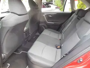 Toyota RAV 4 2.5 4x2 Hybrid Teamplayer* m. Technik Paket Bild 5