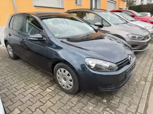 Volkswagen Golf Trendline  8fach bereift Alufelgen Winterpaket ESP