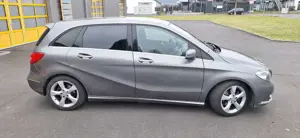 Mercedes-Benz B 180 (BlueEFFICIENCY) Bild 3