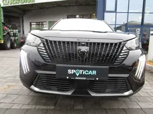 Peugeot 2008 Allure Puretech 130 EAT8 Bild 3