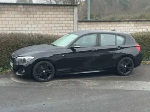 BMW 118 1er (5-Türer) 118i Edition M Sport Shadow