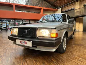 Volvo 240 240 Polar Bild 2