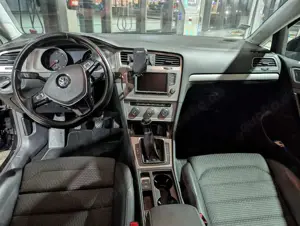 Volkswagen Golf Variant Golf Variant 2.0 TDI BlueMotion Technology Allstar