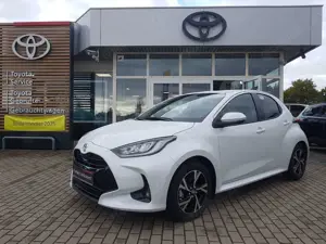Toyota Yaris 1.5 Hybrid - Teamplayer - m. Comfort+Safety-Paket