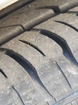 Toyota Avensis 2.2 D-CAT Combi Executive Bild 4