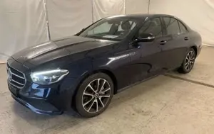 Mercedes-Benz E 300 Nav+ Widescreen Airm Distronic DAB Kamera Bild 1