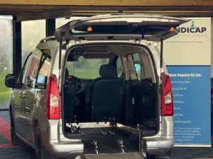 Citroen Berlingo Behindertengerecht-Rampe Bild 5