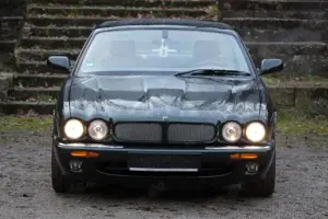 Jaguar XJR Top gepflegter XJR mit 3 Jahre Garantie