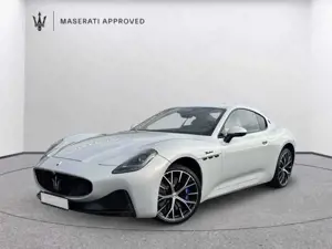 Maserati GranTurismo Modena