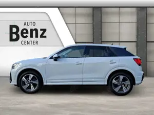 Audi Q2 35 TFSI S-LINE *AHK*MATRIX*NAVI*ACC*R.KAM*PLA Bild 2