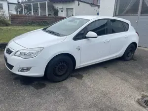 Opel Astra Astra 1.4 Turbo / Sondermodell 150 Jahre Opel / 2.Hand / TÜV 2028