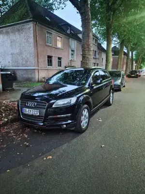 Audi Q7 3.0 TDI DPF quattro tiptronic