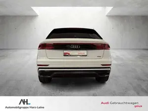 Audi Q8 60 TFSIe S line quattro Tiptronic Matrix HuD Luft Bild 4