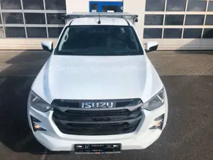 Isuzu D-Max Space Cab LS AT + Gurtbandaufbau +SOFORT+ Bild 3