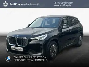 BMW iX1 xDrive30 SHZ * M Fahrwerk*