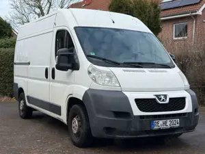 Peugeot Boxer Avantage + HDi 335 L2H2