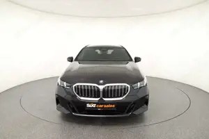 BMW 520 d xDr. M Sport ACC|Lt|Pan|PA+360|harman|AHK Bild 2