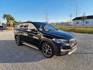BMW X1 sDrive18i xLine,Leder,Aut.,Navi.,AHK,HiFi,PDC