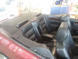 Mercedes-Benz E 200 E-Klasse / Cabrio mit H-Kennz. Bild 4