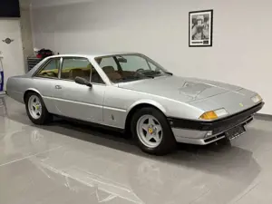 Ferrari 400 i. Aut. Vollleder Beige, Deutsch.TOP Angebot
