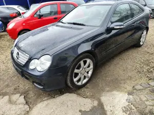 Mercedes-Benz C 180 C-Klasse Sportcoupe  ( TÜV  Inspektion Neu)