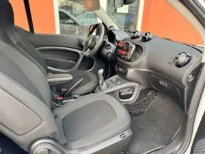 smart forTwo Passion*Garantie*Klima*Alu*Sitzheizung Bild 4