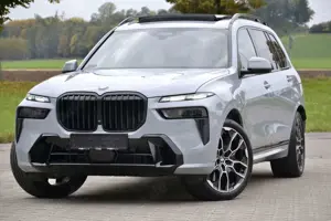 BMW X7 xDrive 40i M Sport MASSAGE AHK SKY DR.ASS.PRO