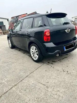 MINI Cooper SD Countryman Bild 3