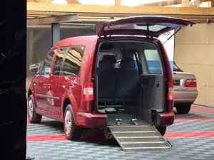 Volkswagen Caddy Maxi Behindertengerecht-Rampe