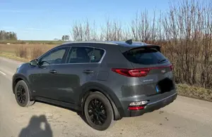 Kia Sportage Sportage 1.6 T-GDI 177PS Automatik 4x4 NAVI SHZ Bild 3