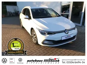Volkswagen Golf Variant 8 Variant 1.0 TSI Active *