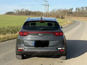 Kia Sportage Sportage 1.6 T-GDI 177PS Automatik 4x4 NAVI SHZ Bild 2