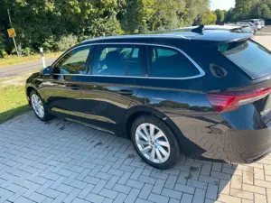 Skoda Octavia 1.5 TSI MHEV 110kW DSG Selection