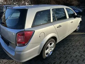 Opel Astra Astra 1.4  TüV BIS JUNI 2026 Bild 4