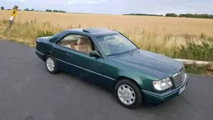Mercedes-Benz CE 220 W124