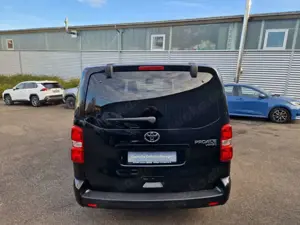 Toyota Proace Verso L2 Team Deutschland  Navi LED ACC Apple CarP Bild 4