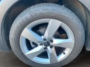 Volkswagen T-Cross 1.0 TSI Style KAM LED KLIMA ACC PDC SHZ Bild 5