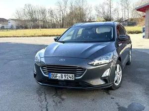 Ford Focus Ford Focus Turnier 2.0 Diesel Titanium | 209.000 k Bild 2