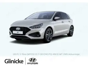 Hyundai i30 ADVANTAGE*Navi*RKam*SitzHeiz*LenkrHeiz
