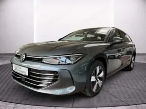 Volkswagen Passat 2.0 TDI DSG  Elegance NAVI AHK GJR El.HECKKLAPPE Bild 2