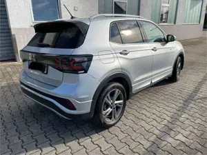 Volkswagen T-Cross 1.5 TSI -R-Line- Allwetterreifen-Navi-AHK abnehmb. Bild 3