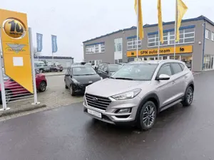 Hyundai TUCSON Style 4WD DCT NAVI/KAMERA/SHZ
