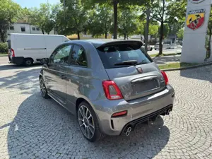Abarth 695 1.4 T-Jet 132 kW*Beats*Xenon*Sabelt* Bild 4