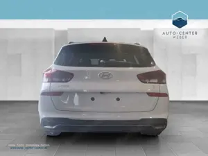 Hyundai i30 FL Kombi 1.5 T-GDI 48V-Hybrid Advantage DCT Bild 5