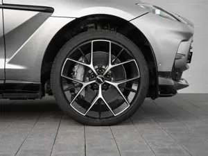 Aston Martin DBX 707 V8 4x4 Bild 4
