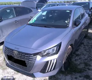 Peugeot 208 1.2 PureTech 100 Allure Navi+360° Kam+ACC+DAB+