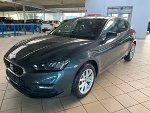 SEAT Leon 1.5 eTSI ACT 110kW Style DSG/ALU/DAB Bild 3