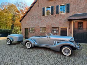 Chevrolet Impala Auburn Speedster/Unikat mit einmaligem Anhänger Bild 3