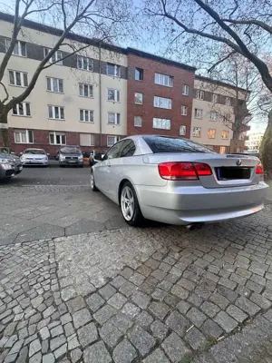 BMW 325 Cab 325i Edition Excellis A Bild 4